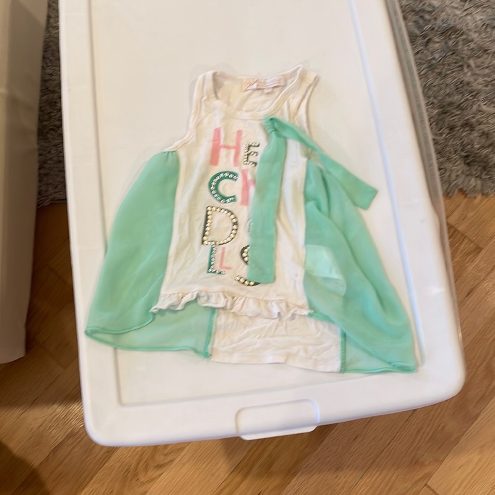 Light green tank top